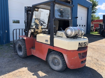 Chariot propane 8000 LB.
